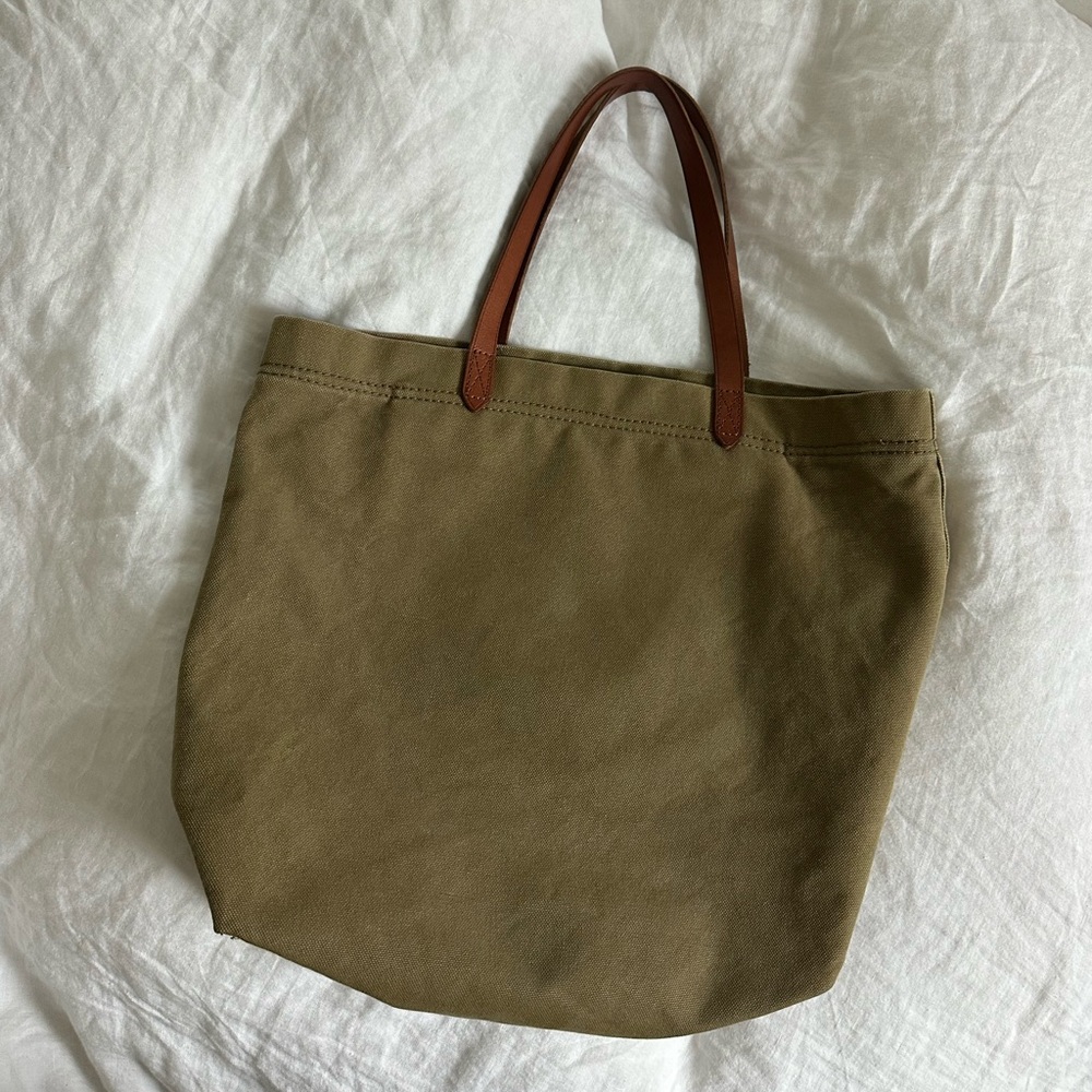 Madewell The Canvas Transport Tote in Green